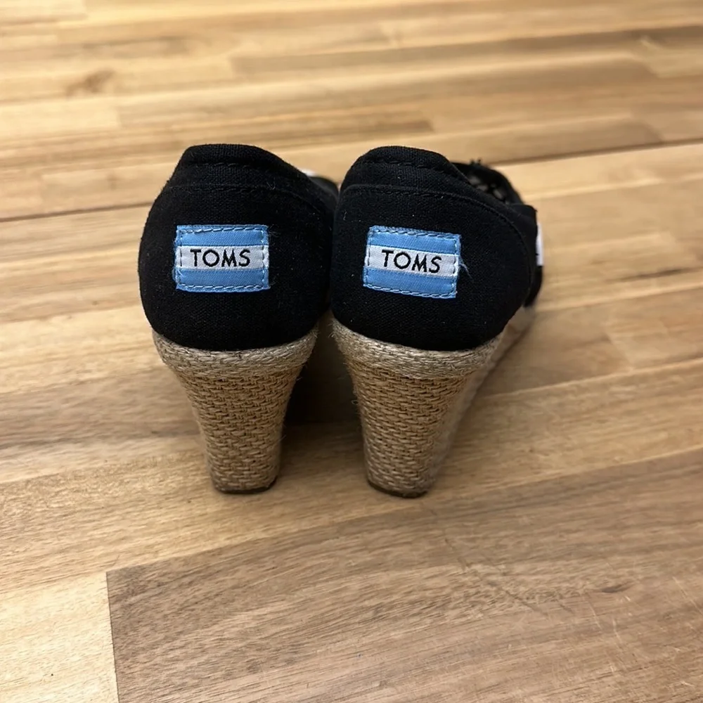 TOMS calypso canvas espadrille wedge